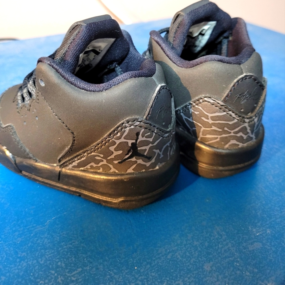 Baby Air Jordan Flight shoes Size 3